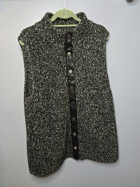 Anne Klein Boucle Sweater Vest Women's Black And White Knit Button Snap Front